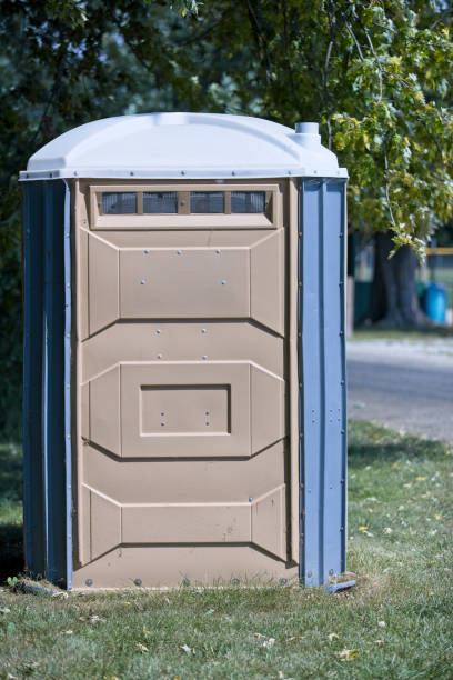 Porta potty delivery and setup in Greenfield, OH